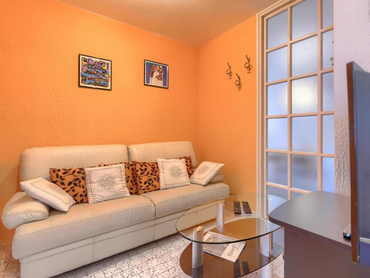 Apartment Tiziana-4 By Interhome Умаг Екстериор снимка