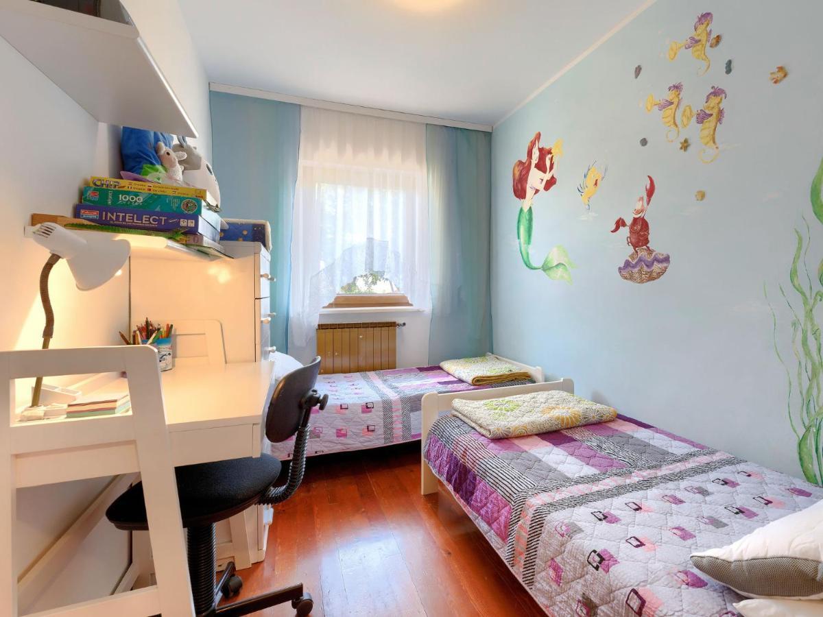 Apartment Tiziana-4 By Interhome Умаг Екстериор снимка