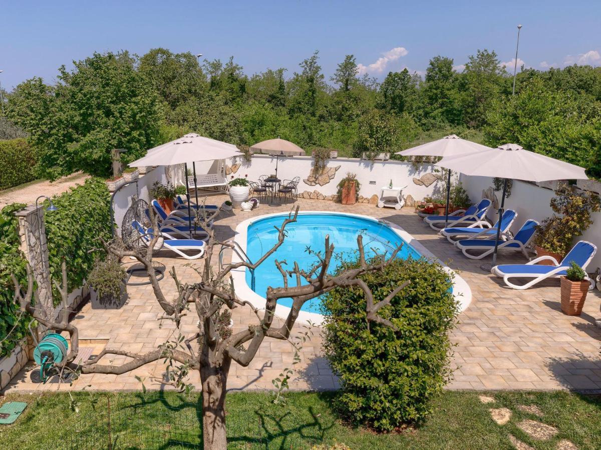 Apartment Tiziana-4 By Interhome Умаг Екстериор снимка