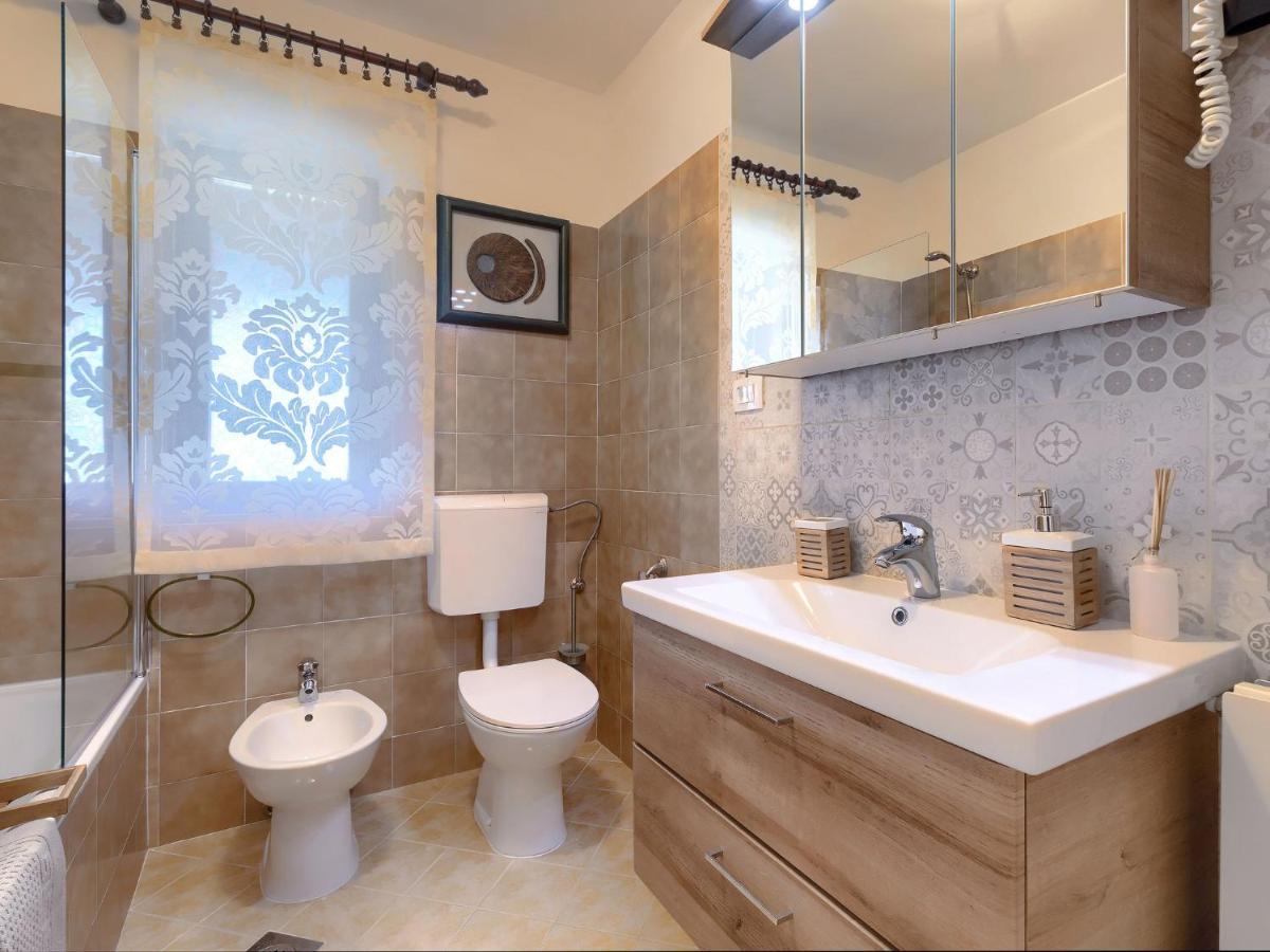 Apartment Tiziana-4 By Interhome Умаг Екстериор снимка